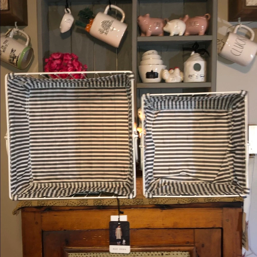 Rae Dunn FRUITS & VEGETABLES Metal/Wire Baskets Set/2 with Striped Linings